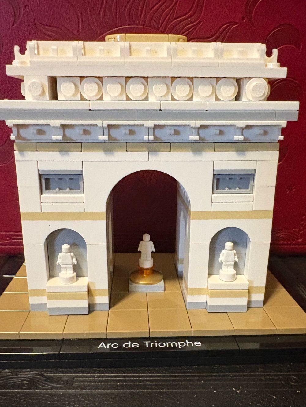 Lego White and Tan Arc de Triomphe Building Set